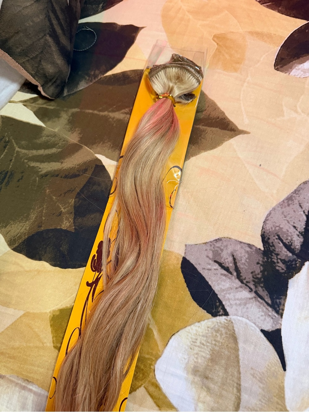 Blonde Clip-in Hair Extension Human Hair !!
